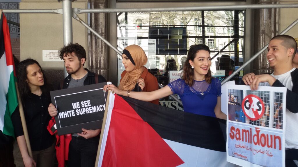 26401372102_4a8f846651_o