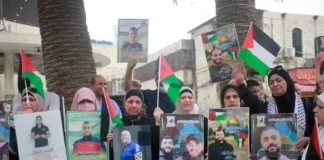 De Zionistische Gevangenen en de Families van Onze Gevangenen in de Gevangenissen van de Vijand — Khaled Barakat